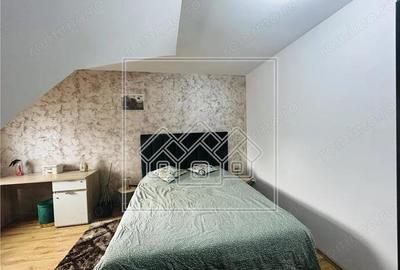 Ap cu 3 camere, 81 mp utili, tip mansarda, Zona Cedonia - 6