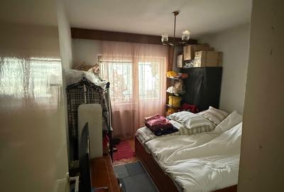 Apartament cu 3 camere decomandat în Micro 17 - 7
