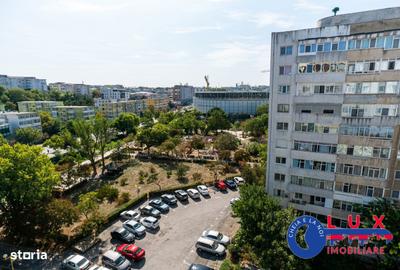 Apartament cu 2 camere decomandat în Piața Veche - 7