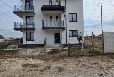 Casă cu 6 camere cu Teren 530 Mp în Central