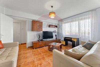 Apartament cu 3 camere decomandat, mobilat în Ultracentral