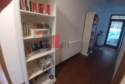 Casa individuala Valu lu Traian - teren mare 1000 mp - 11