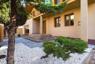 Vila cu teren generos in Parneava - 1