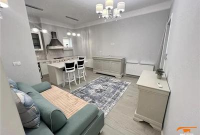 COMISION 0 - 3 camere deosebit, amenajat LUX, boxa, curte acces auto - 1