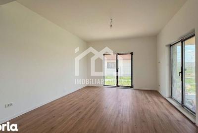 Casă cu 4 camere cu Teren 750 Mp în Jucu