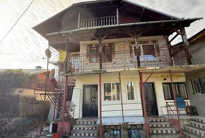 Casă cu 3 camere cu Teren 337 Mp în Bănești - 4