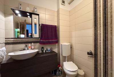 Garsoniera spatioasa, mobilata si utilata, cu balcon, Prel. Ghencea, dupa 2010 - 11