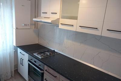 Garsonieră decomandată în Sărari - 4