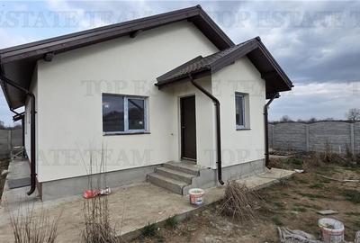 Casă cu 3 camere în Domnești - 8
