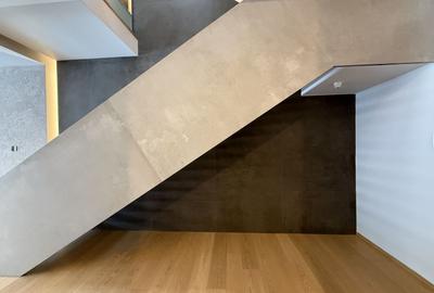 Casă individuală cu 7 camere cu Canalizare în Central - 18