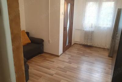 Garsoniera Postavarului Titan - 1