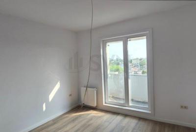 Apartament cu 4 camere decomandat în Lacul Morii - 7