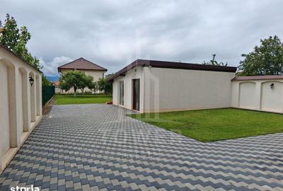 Casă cu 4 camere cu Teren 500 Mp în Central - 4