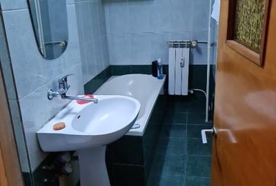 Apartament 3 camere, parter ,67 mp,  constructie 1992, str. Maica Domnului - 8