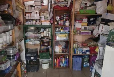 Casă cu 6 camere cu Teren 444 Mp în Nord - 2