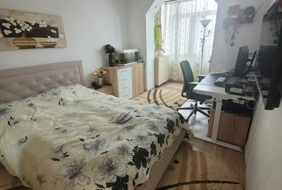 Apartament cu 3 camere semidecomandat, mobilat în Hipodrom 1 - 10