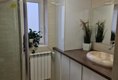 De Inchiriat Casă 3 camere +dependințe situată in cartierul Obcini - 7