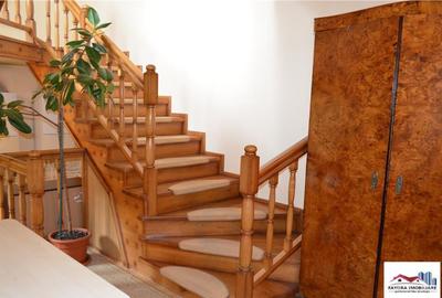 Casa si Spatiu Comercial de Zona Semicentrala - 9