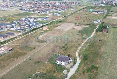 Teren Construcții intravilan de 800 mp, în Sânmartin - 5