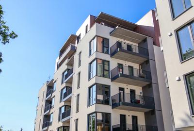 Apartament cu 2 camere decomandat în Doamna Ghica