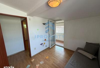 Casă cu 3 camere cu Canalizare în Central - 1