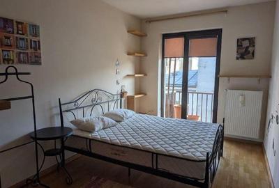 Apartament cu 2 camere decomandat, mobilat în Unirii - 1