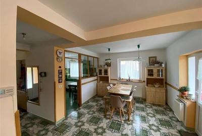 Vila cu garaj si beci, Rasnov, Brasov - 5