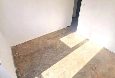 Apartament cu 3 camere decomandat în Micro 17 - 16