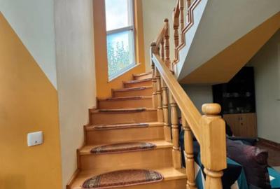 Casă cu 5 camere cu Teren 1310 Mp în Central - 17