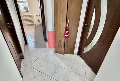 Vânzare garsonieră Timpuri Noi - Splaiul Unirii - 2