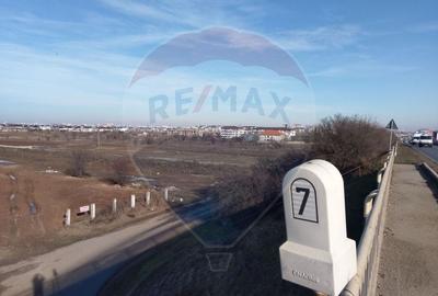 Teren intravilan de 919 mp, în Nord-Vest - 3