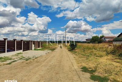 Teren de 394 mp, în Central