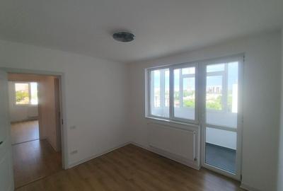 Apartament cu 3 camere semidecomandat în Gara de Nord - 2
