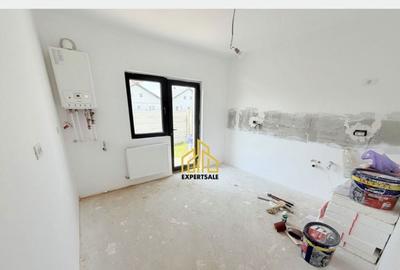 Casă cu 3 camere în Central - 1