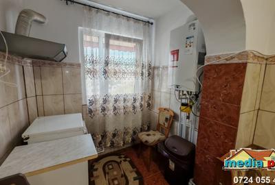 De închiriat – apartament cu 2 camere în Micro 16 De închiriat – apartament cu 2 camere în Micro 16 - 2