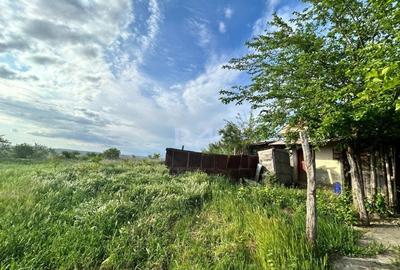 Casa si teren in suprafata de 1400mp,Floresti Simnicul de Sus 59000Euro! - 3