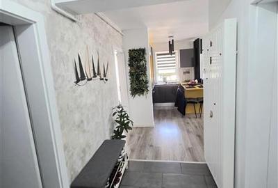 Apartament cu 3 camere semidecomandat în Tomis Plus - 8