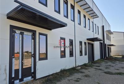 Spațiu comercial, de 2,675 mp, în Central - 4