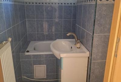 Apartament cu 3 camere decomandat în Central - 8