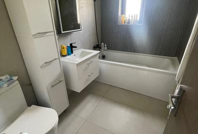 Casă cu 4 camere în Central - 1