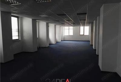 Spațiu comercial, în Timpuri Noi - 8