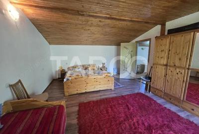Casă cu Teren 600 Mp în Central - 2