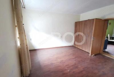 Casa de vanzare cu 3 camere la doar 10 minute centrul Sibiului - 1