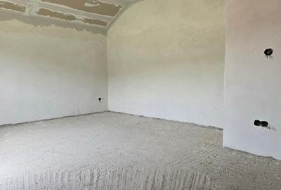 Casă cu 6 camere în Leșnic - 20