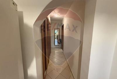 VANZARE Apartament cu 2 camere in zona Favorit / Drumul Taberei - 21