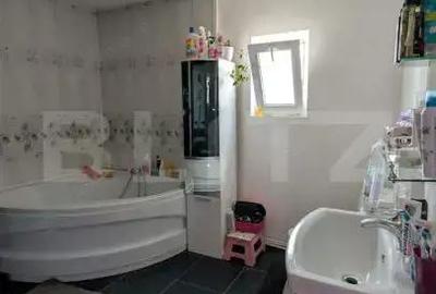 Casă cu 4 camere cu Teren 168 Mp în Central - 16