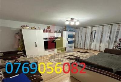 Apartament cu 3 camere decomandat în Radu Negru - 2