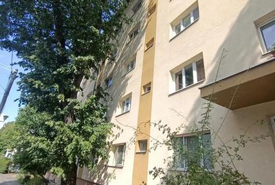 Girocului -Penny,80% Gol-Nemobilat, Decomandat,70 mp,Liber Acum,270 E - 1