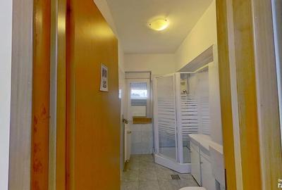 Casă cu 10 camere cu Canalizare în Barbu Văcărescu - 17