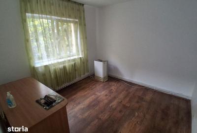 Apartament cu 3 camere decomandat, mobilat în Păcurari - 5